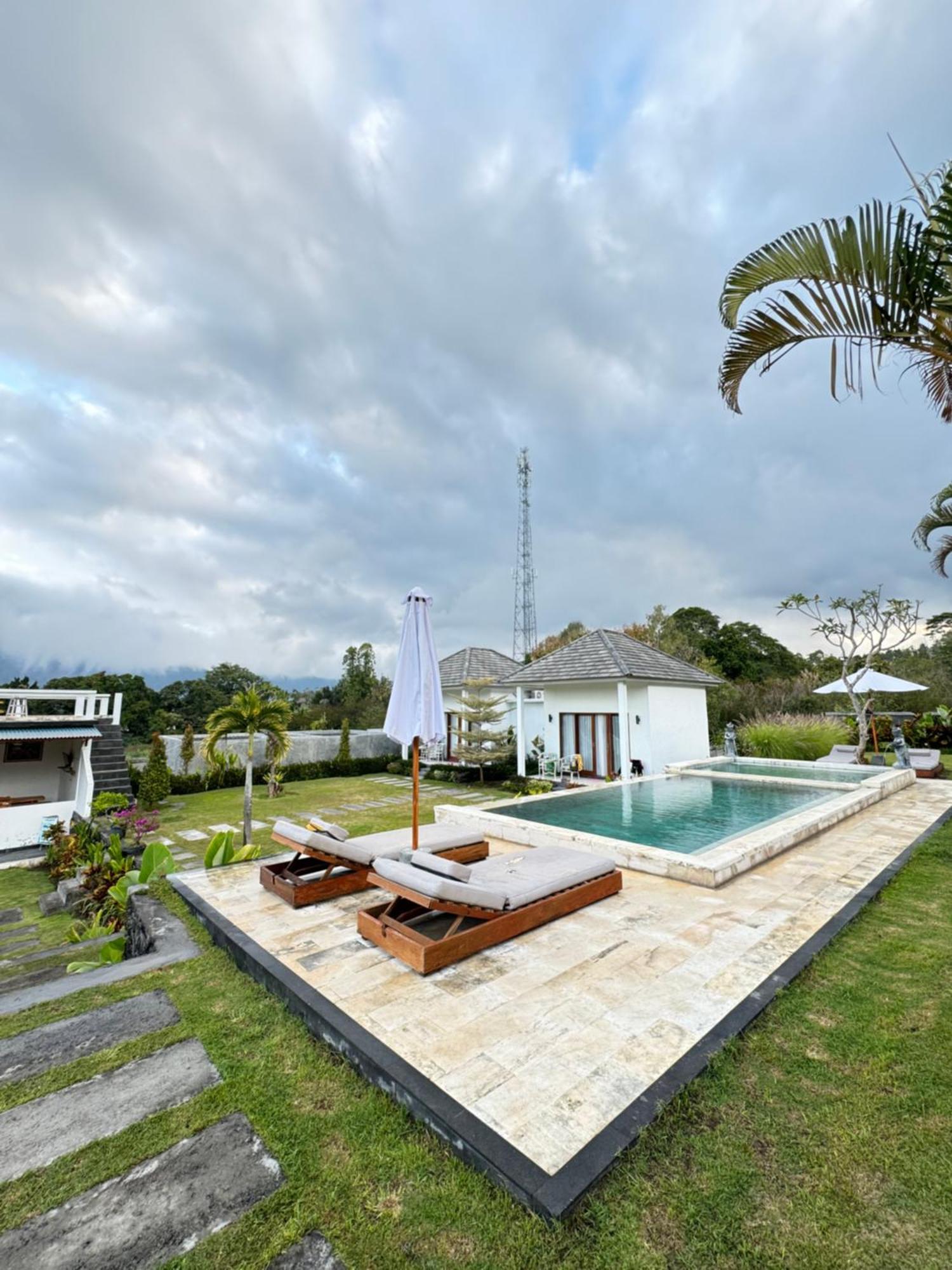 Bali Astetic Villa And Hot Spring Kintamani Exteriör bild
